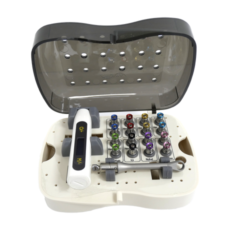 Kit de 16 tournevis universels avec clé dynamométrique pour implants dentaires représente l'outil ultime pour un contrôle précis et une connexion efficace. Grâce à ses poignées électroniques et à son tournevis rapide, cette clé vous permet de réaliser une connexion pratique en un temps record
