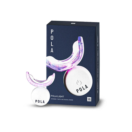 POLA LIGHT -  SDI - uofti.com - Le premier kit de blanchiment 100% ambulatoire.  Un nouveau système d’éclaircissement des dents à domicile doté d’une technologie à led. Bénéficier d'un sourire plus éclatant et plus confiant en 5 jours seulement. Pola Light est un système avancé d’éclaircissement des dents combinant la formule de blanchiment déjà primée de Pola à une gouttière à LED, pour un éclaircissement plus rapide.