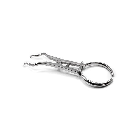 Le kit d’instruments pour digue Asa Dental est un ensemble complet pour la pose et la gestion de la digue dentaire, conçu selon les recommandations du Pr Guido Goracci, Professeur titulaire au Département de Dentisterie Conservatrice de l’Université La Sapienza (Rome). uofti.com