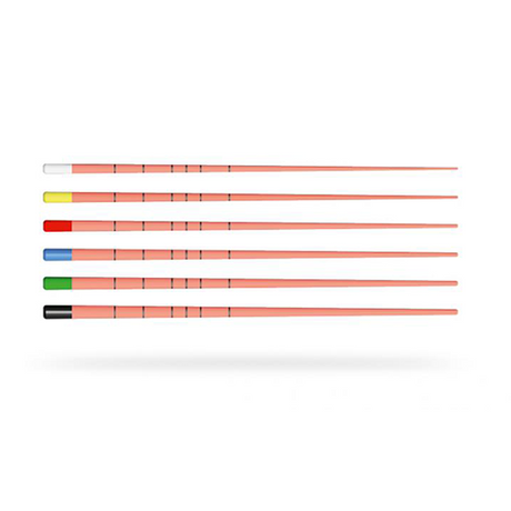 La Gutta Percha, produit dérivé du latex naturel, est enrichie avec notamment de l’oxyde de zinc ou des résines pour améliorer ses propriétés chimico-physiques.  Pointes de précision roulées et produites dans le respect des exigences d’hygiène les plus sévères. Elles sont rigides pour ne pas se plier lors de leur insertion et restent assez flexibles pour une utilisation dans les canaux courbes. Leur malléabilité est aussi idéale pour permettre une obturation optimale