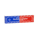 Papier d'occlusion Arti-Check micromince 40µ de BAUSCH.  Colorant sur les 2 faces. Des microcapsules éclatent à la pression. Marquage très précis et sélectif. Sans aucune bavure.  Couleurs disponibles : bleu, rouge, pour différencier les points de contact centrés et excentrés.  Présentation en carnets de 200 bandes étroites (70 x100 mm).