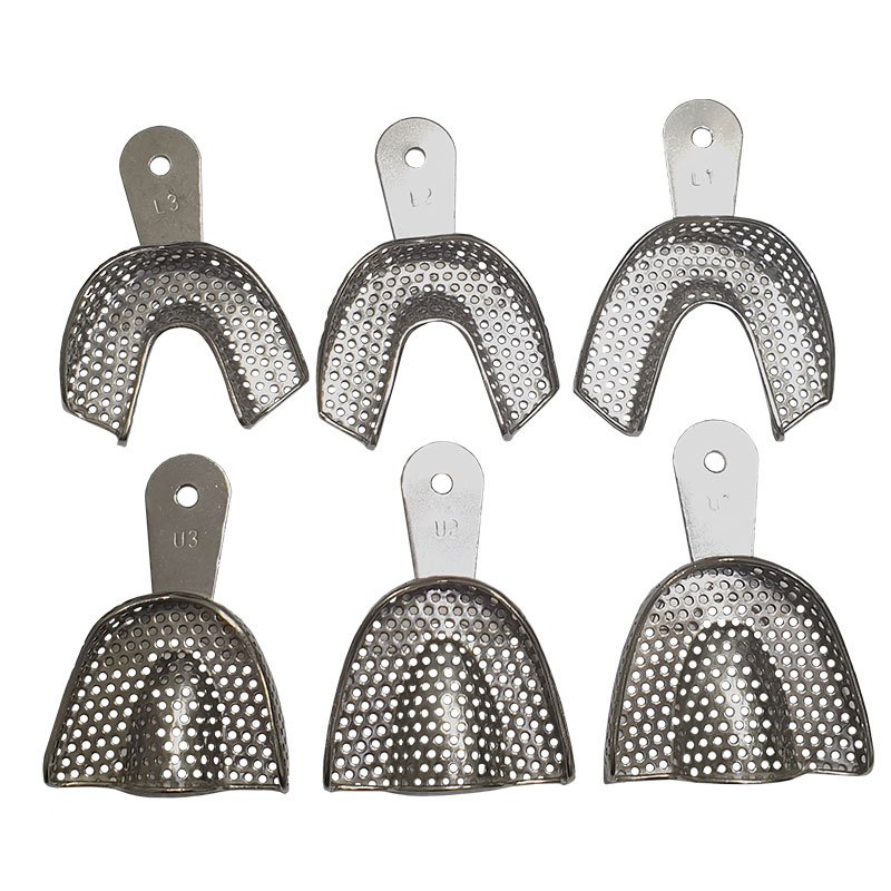 Set de 6 porte-empreintes métalliques perforés - uofti.com