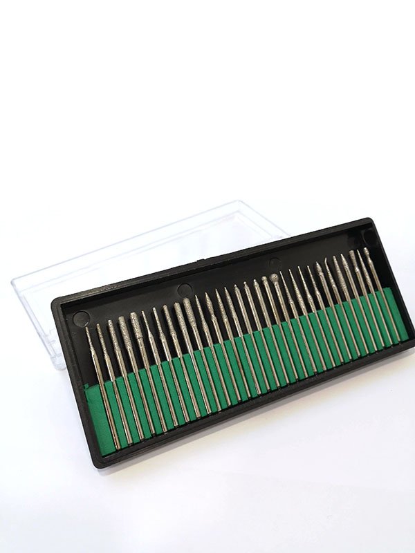 Kit 30 fraises diamantées - uofti.com