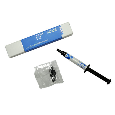 La seringue liquide de barrage i-DAM 3,5g est une résine photopolymérisable à base de méthacrylate conçue pour isoler le parodonte marginal lors du traitement de blanchiment dentaire. Cette formulation unique reflète la lumière émise par la lampe de photopolymérisation, accentuant ainsi l'action du gel blanchissant.